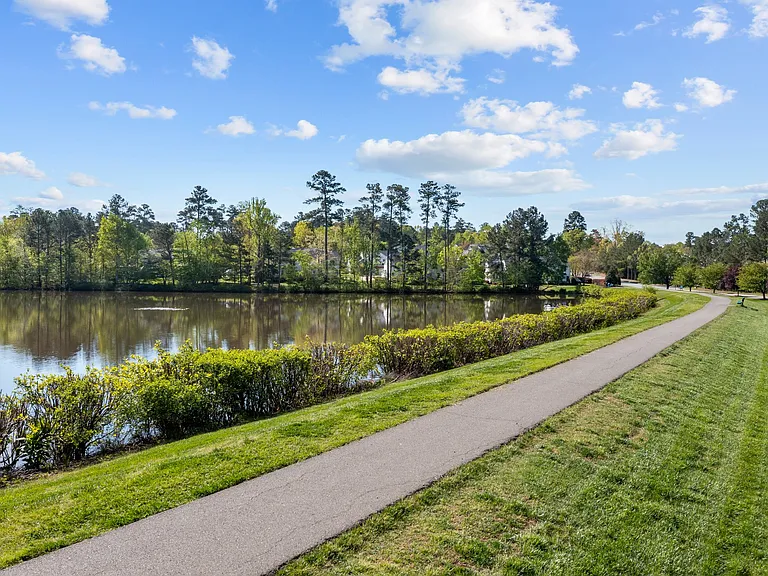 5807 Tahoe Dr — Photo 45
