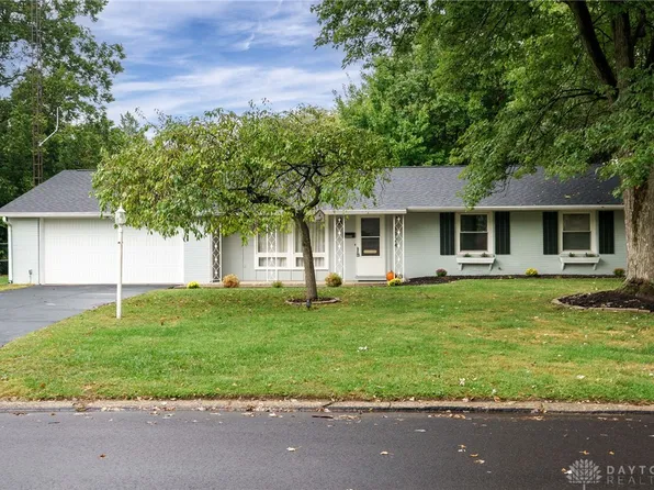 5924 Jassamine Dr, Dayton, OH 45449
