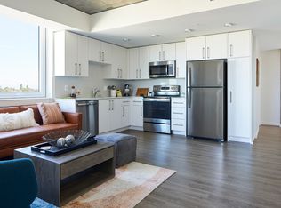 1425 Spring St #FACAB41A7, Seattle, WA 98104