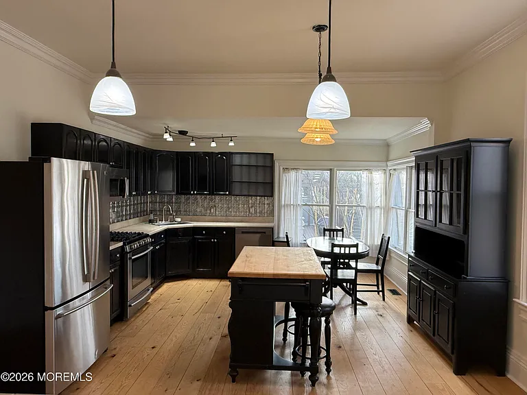 25 Monmouth Rd #3 — Photo 6