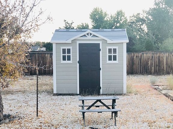 Super cute storage shed!