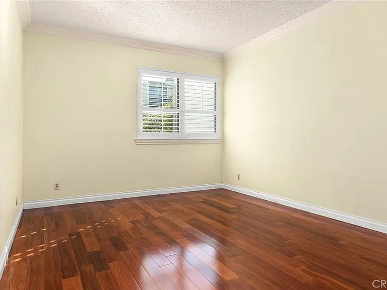497 E California Blvd #119 — Photo 6