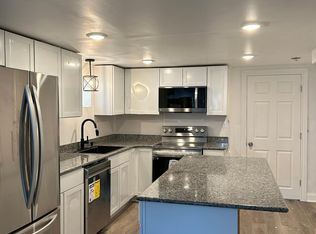 16 Hyat St #B, Providence, RI 02909