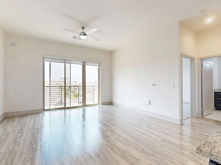 The Flats at Palisades — Photo 114