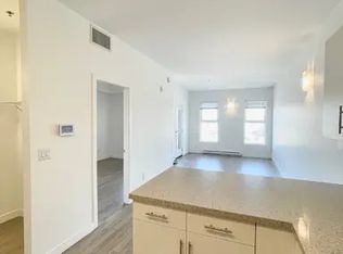 316 Ross Ave #1A, Winnipeg, MB R3A0H5