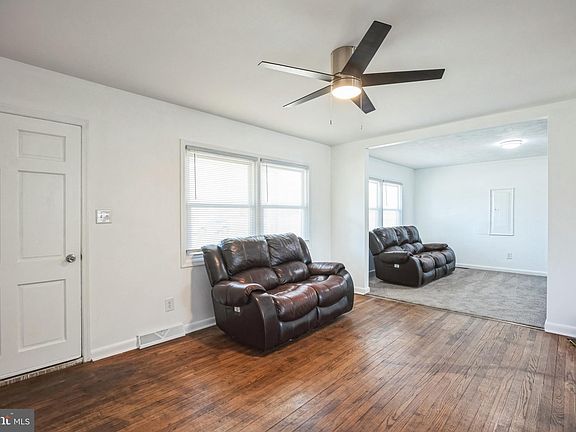 5th image of 44105 Saint Andrews Ln