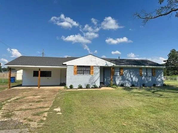 105 Quartet Cir, Savannah, TN 38372