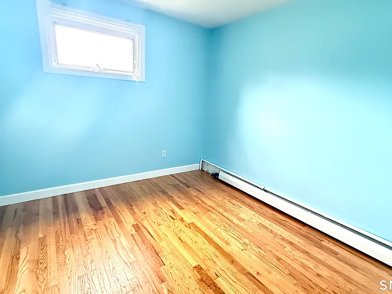 1519 Sullivan Ave — Photo 12