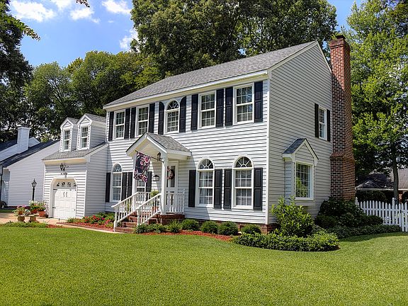 3rd image of 928 Brandermill Dr