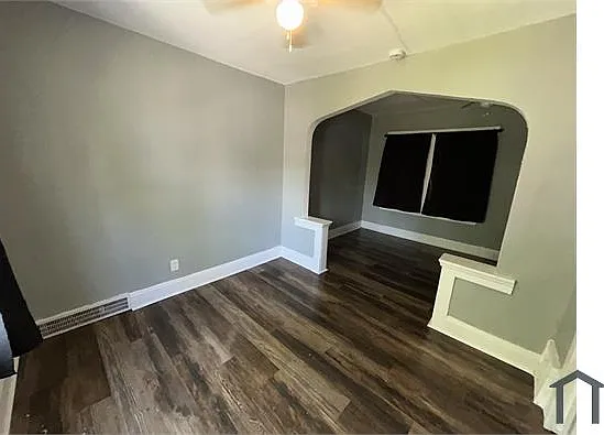 9535 Nelson Ave — Photo 13