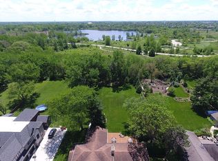 208 W George St, Itasca, IL 60143