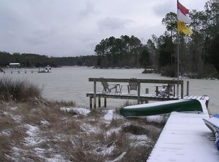 214 Spring Dr, Aurora, NC 27806