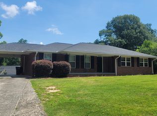 460 Holly Dr, Gainesville, GA 30501