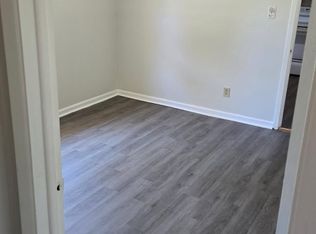 3813 Wyatt St, Fayetteville, NC 28304