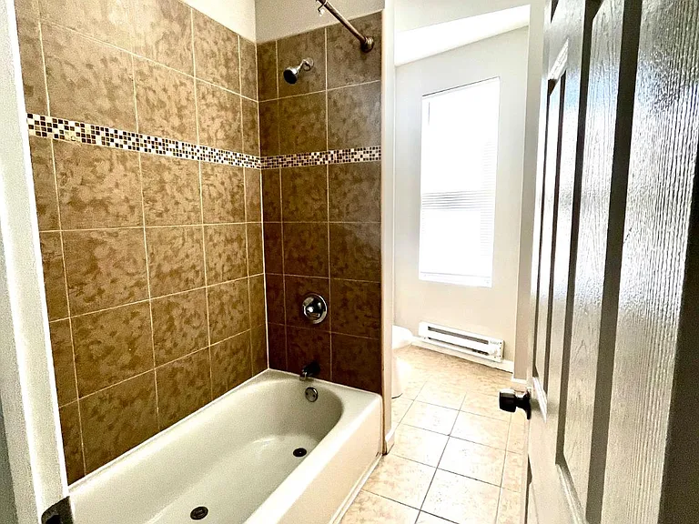 7106 Devon St #1 — Photo 6
