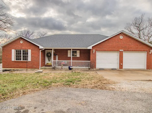 1554 Eastview Dr, Holts Summit, MO 65043