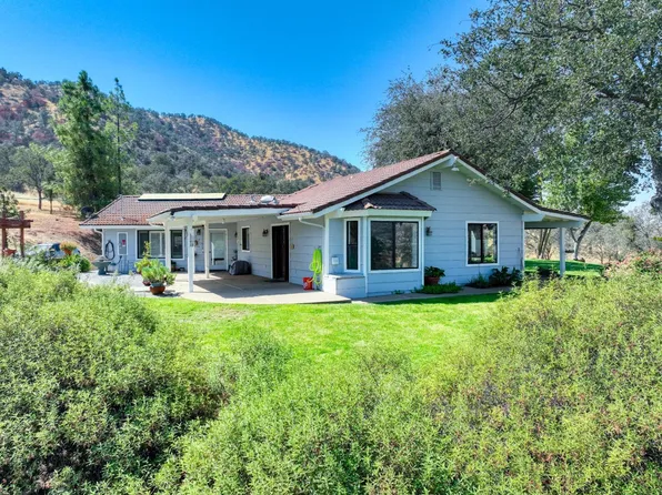 21221 Tollhouse Rd, Clovis, CA 93619