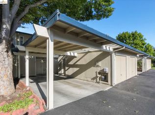 464 Holiday Hills Dr, Martinez, CA 94553