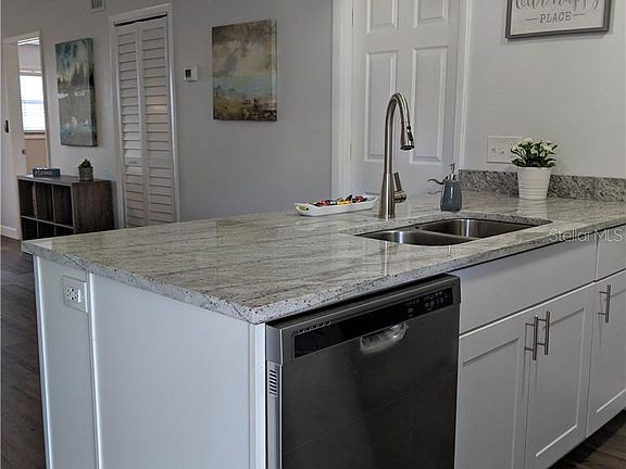3rd image of 4508 S Oak Dr Unit T91