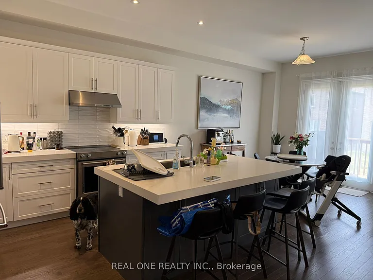 93 Silk Twist Dr — Photo 3