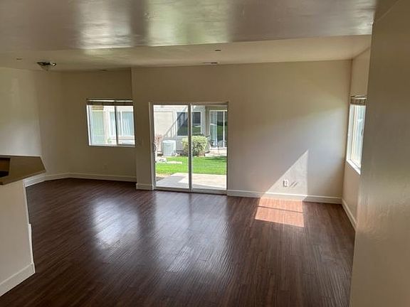 3rd image of 6614 W Yellow Poppy Dr