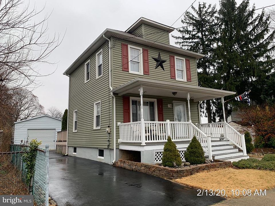 2nd image of 230 Mason Ave