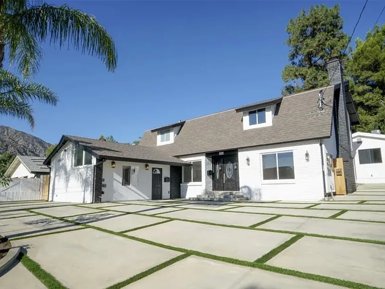 11044 Whitegate Ave — Photo 26