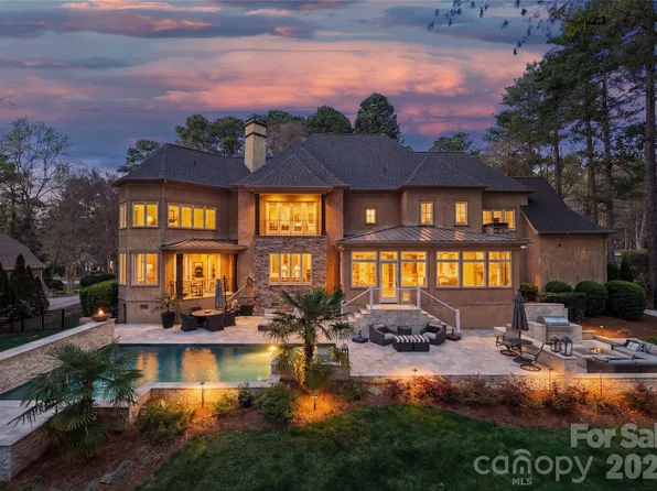 129 Marstons Mill Dr, Mooresville, NC 28117