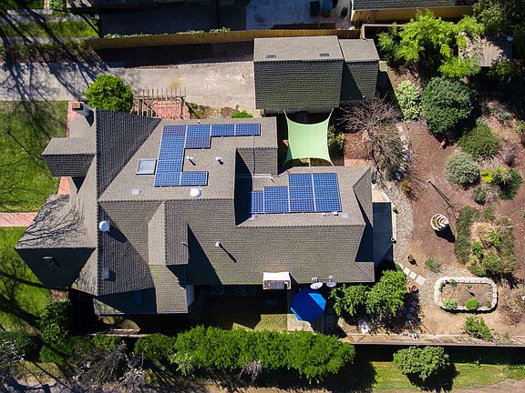 4th image of 317 Park Ave