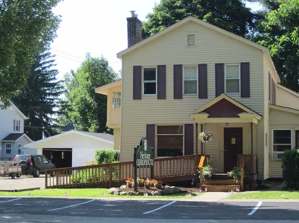 18 N Park Row, Waterford, PA 16441