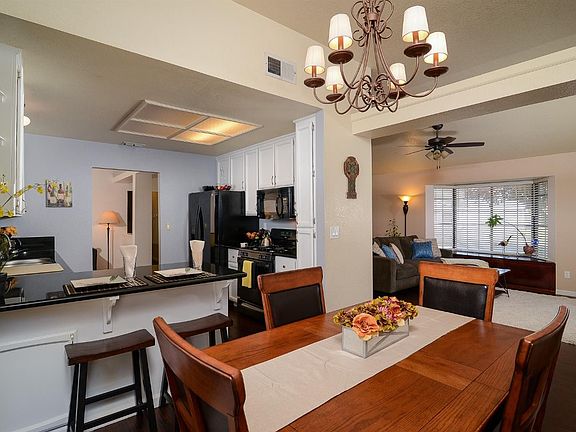 3rd image of 8163 Clarion Cir