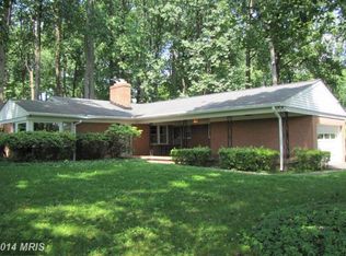 3 Country Club Ln, Phoenix, MD 21131