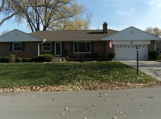 224 E Elmwood Dr, Dayton, OH 45459