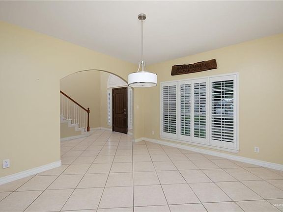 3rd image of 2904 Melissa Rea Dr