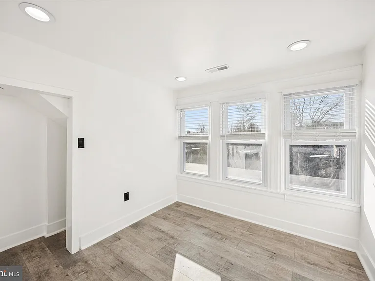 844 W Chester Pike #2 — Photo 6