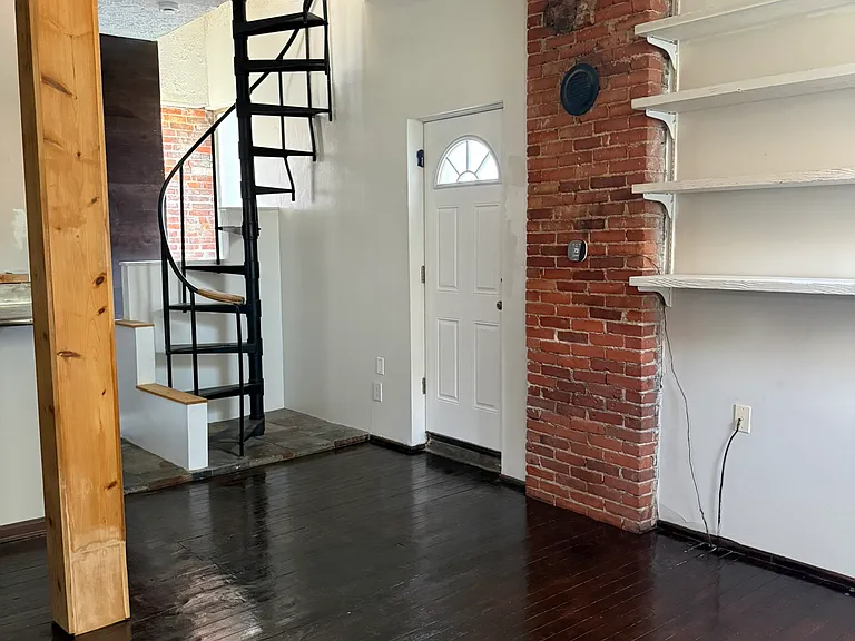 2071 Fulton Rd #3 — Photo 10