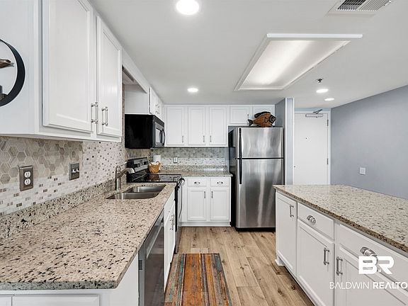 5th image of 4610 White Ave APT 204