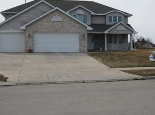 1848 Saddlebrook Ln, De Pere, WI 54115