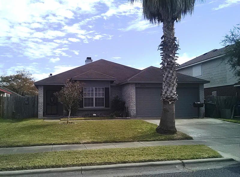 1st image of 7906 Falcon Dr