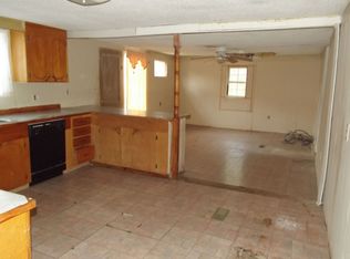 23 Jenkins Baggett Cir, Sontag, MS 39665