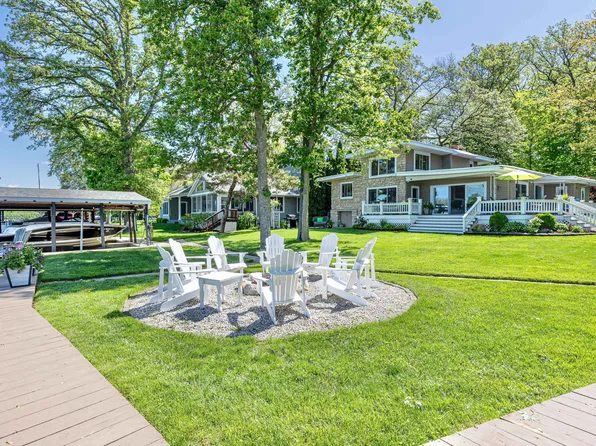 9691 Lake Breeze Dr, Belle Center, OH 43310