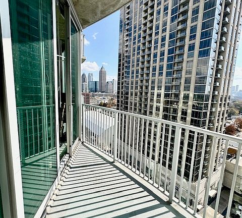 5th image of 361 17th St NW Unit 1513