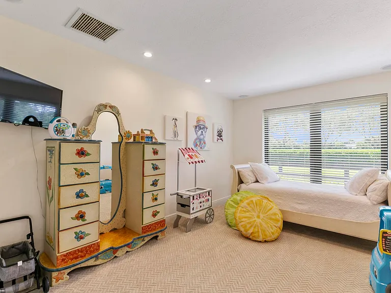 14965 Oatland Ct — Photo 29