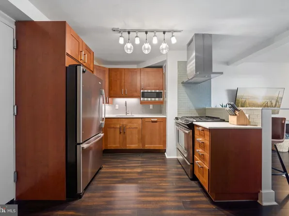 1810 Rittenhouse Sq APT 610, Philadelphia, PA 19103