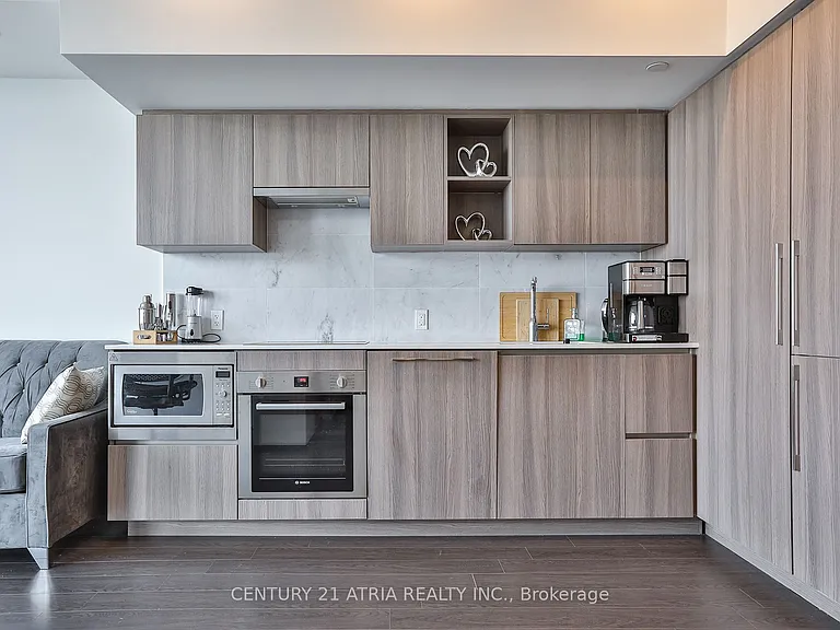19 Bathurst St #3715 — Photo 1