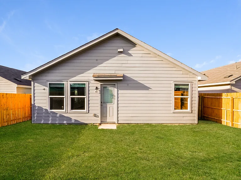 6418 Magee Run — Photo 16