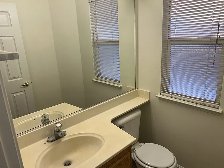 597 Canvasback Ct — Photo 13