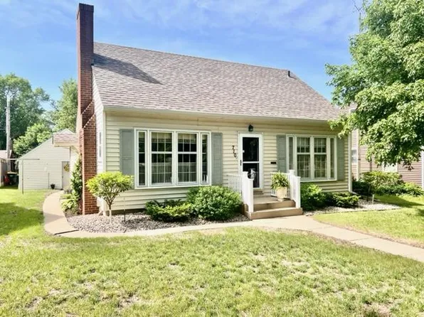 710 E 5th St, Redwood Falls, MN 56283