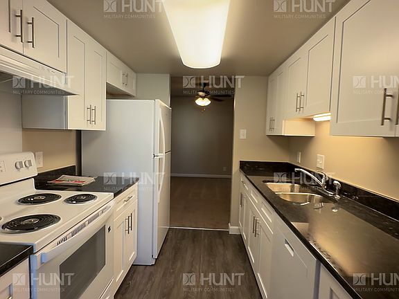 4th image of 1449 Edwards Ln SW #F