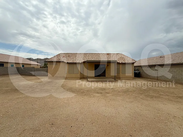 1710 E South Mountain Ave — Photo 21